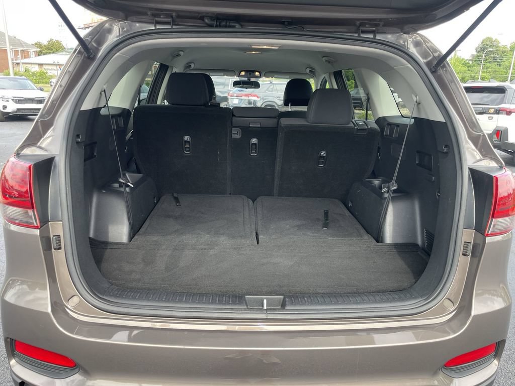 Used 2019 Kia Sorento AWD image 35
