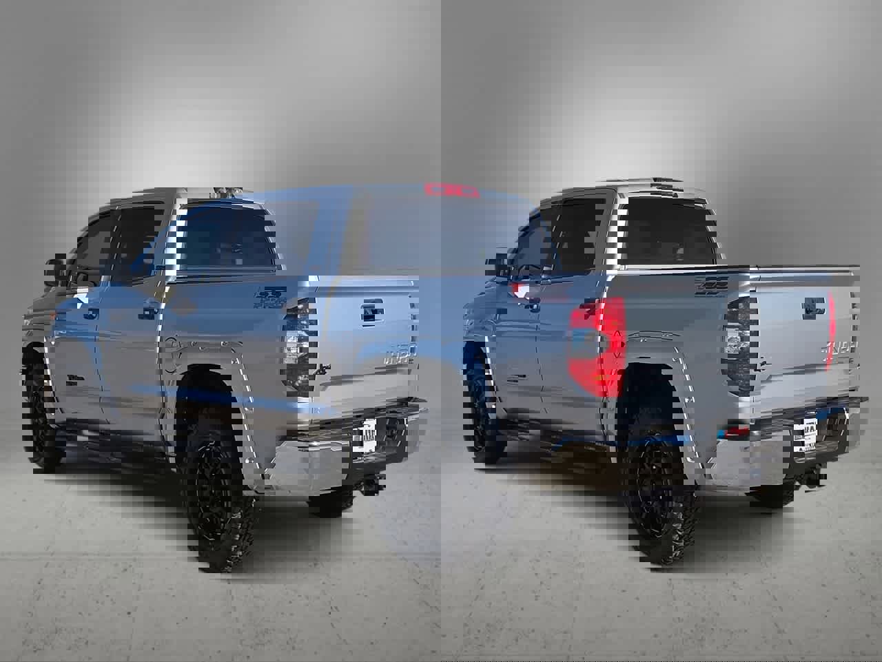 Used 2016 Toyota Tundra SR5 w/ SR5 Upgrade Package image 6