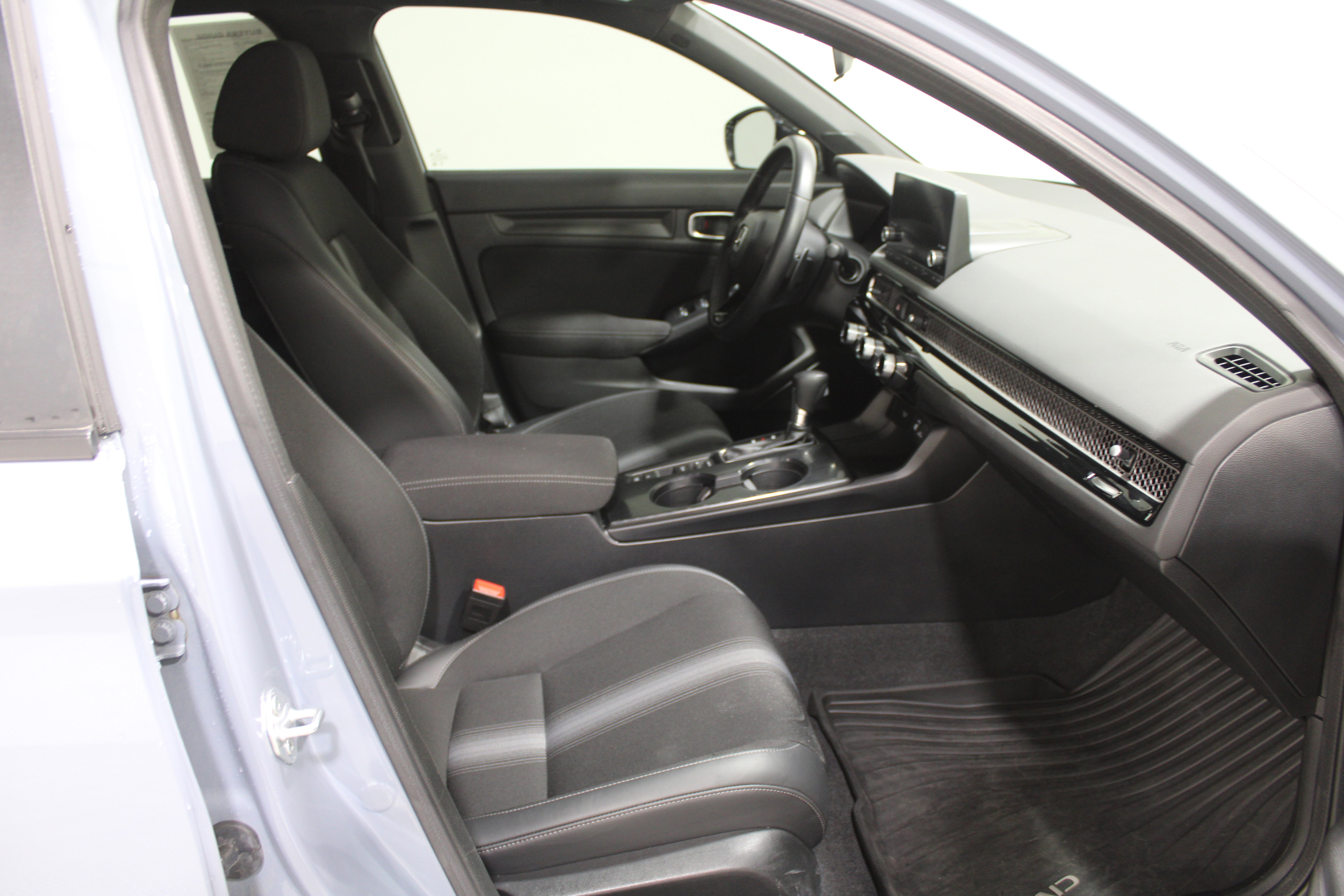 Used 2023 Honda Civic Sport image 23