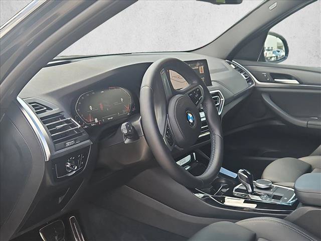 Used 2024 BMW X3 sDrive30i w/ M Sport Package RWD image 9