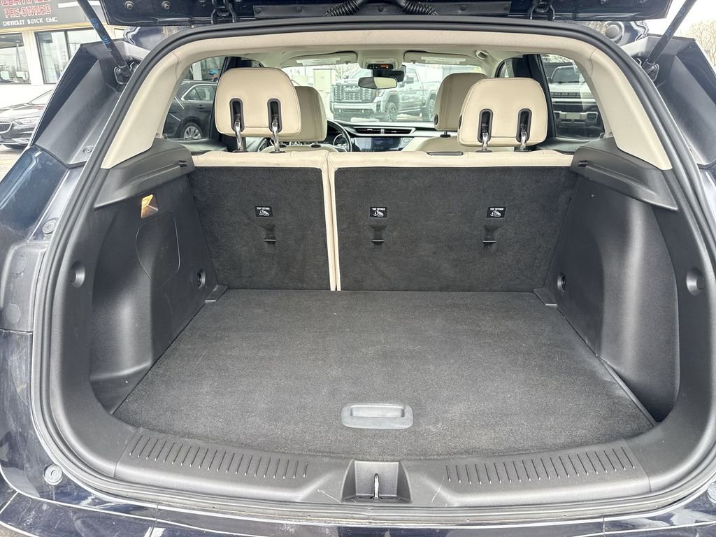 Certified 2020 Buick Encore GX Preferred w/ Sport Touring Package image 29