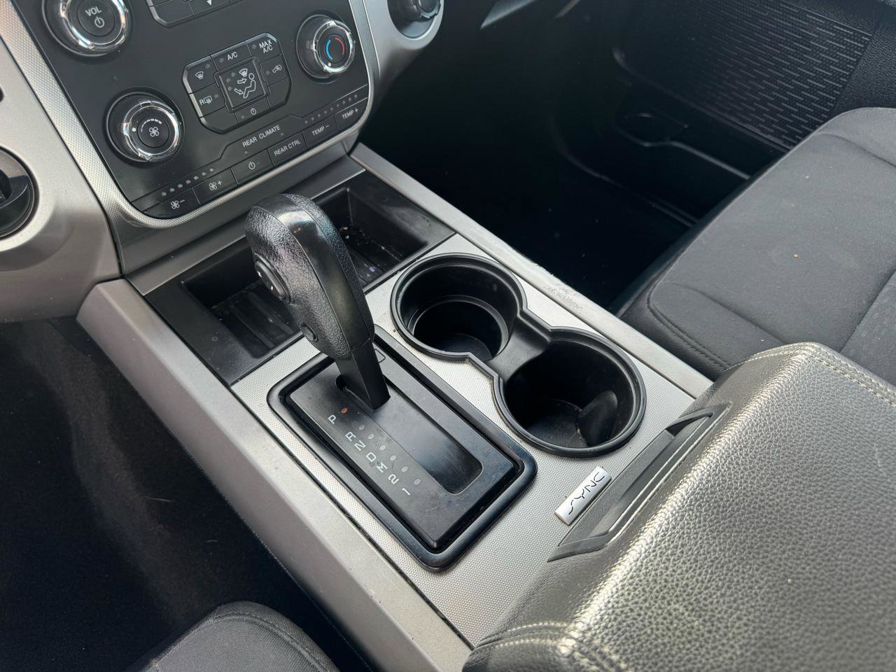 Used 2016 Ford Expedition EL XLT image 34