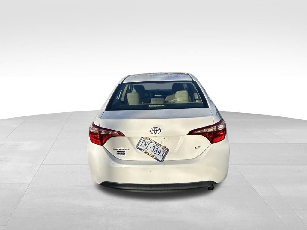 Used 2019 Toyota Corolla LE image 4