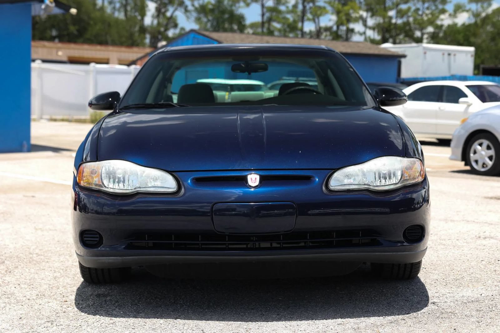 Used 2002 Chevrolet Monte Carlo LS w/ Preferred Equipment Group 1 FWD image 10