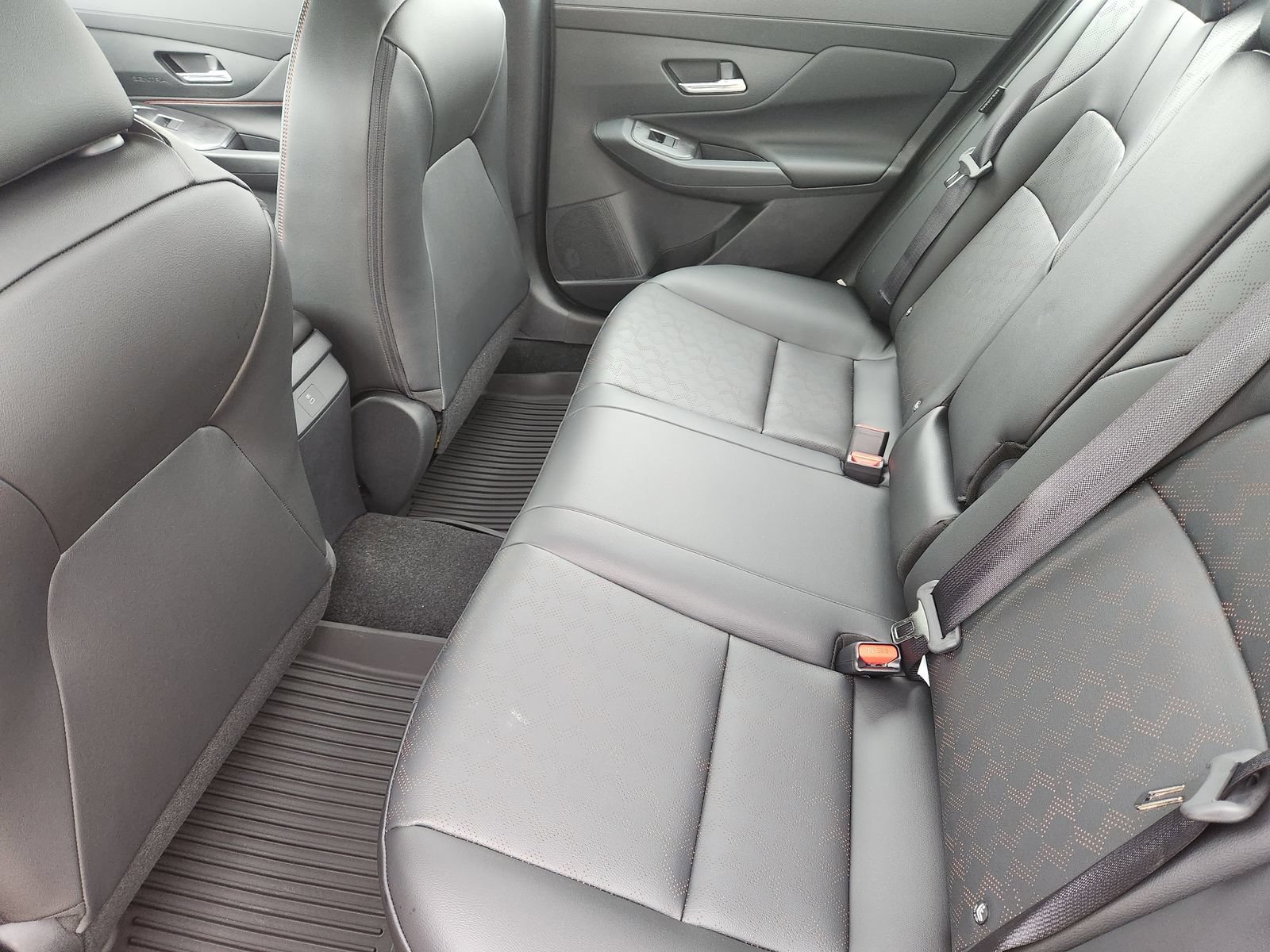 New 2026 Nissan Sentra SR w/ SR Premium Package FWD image 24