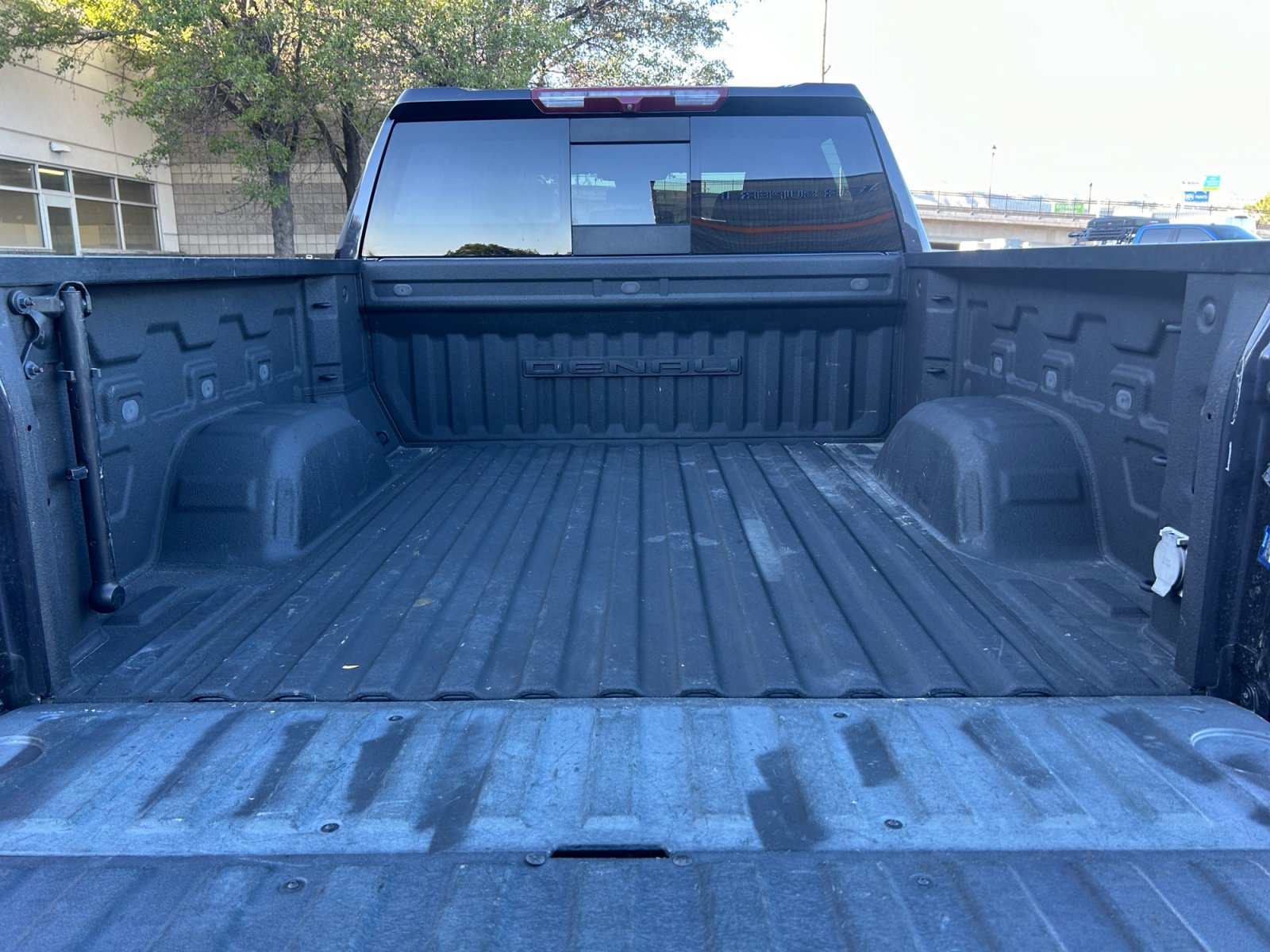 Used 2022 GMC Sierra 1500 Denali AWD/4WD image 28