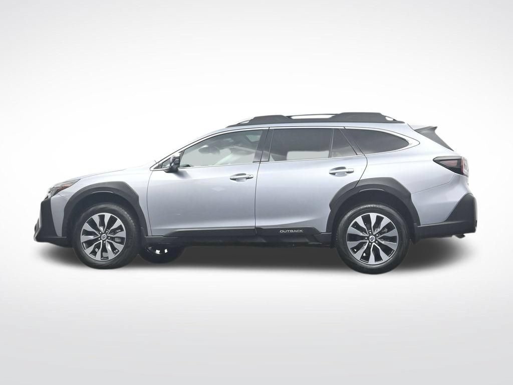 Used 2024 Subaru Outback Touring XT AWD/4WD image 36