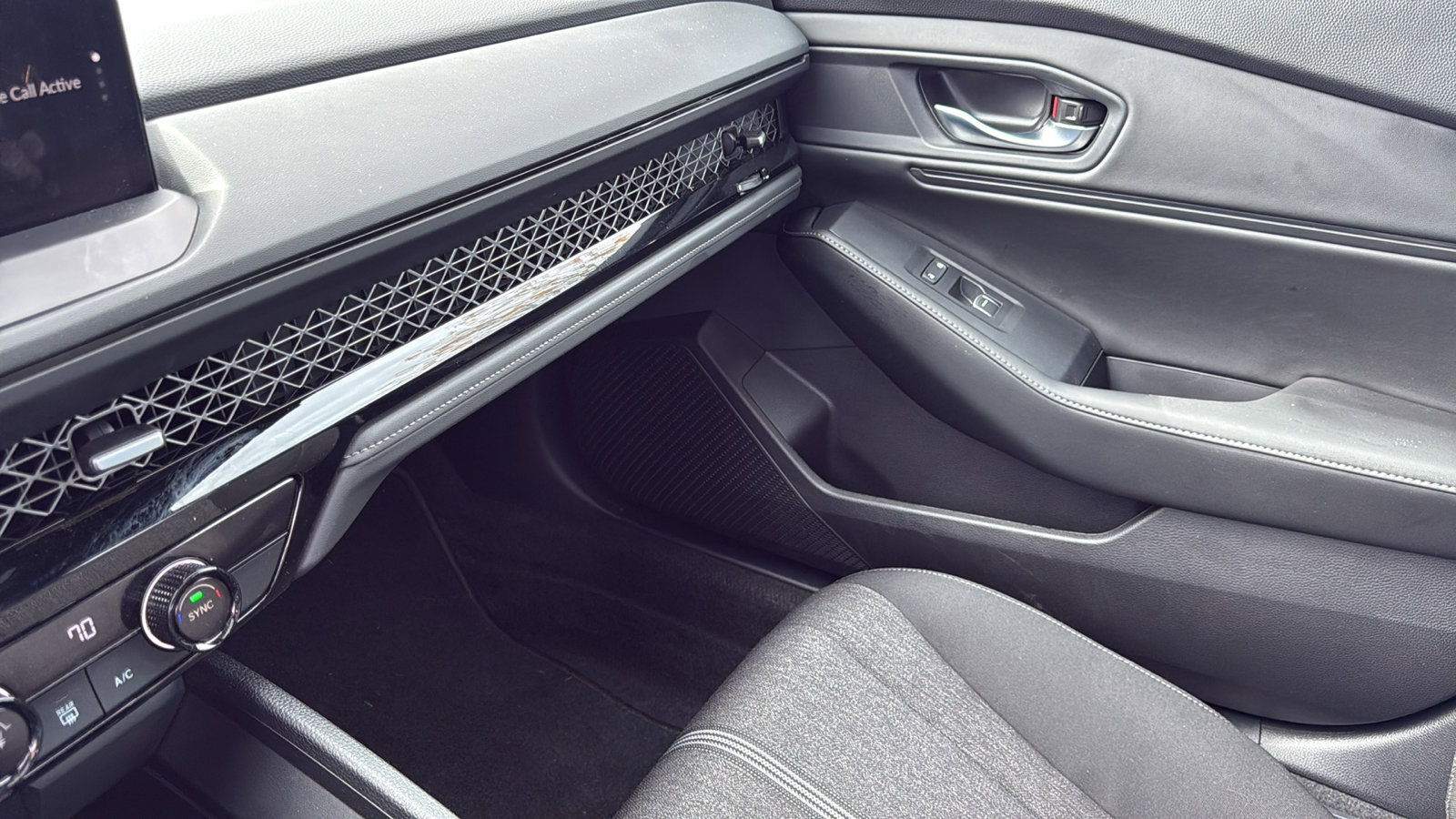 Used 2024 Honda Accord Sport image 25