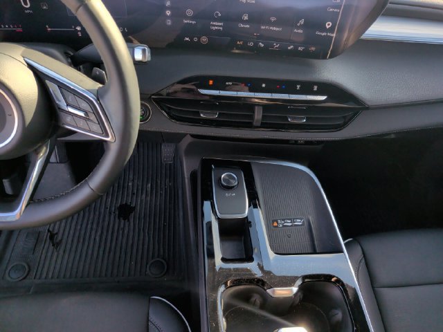 Used 2025 Buick Enclave Preferred w/ Power Package FWD image 19
