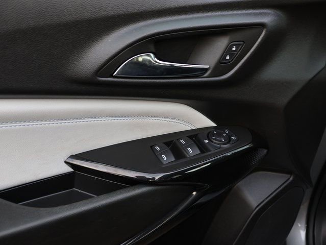 Certified 2025 Chevrolet Trax LT w/ LT Convenience Package image 22