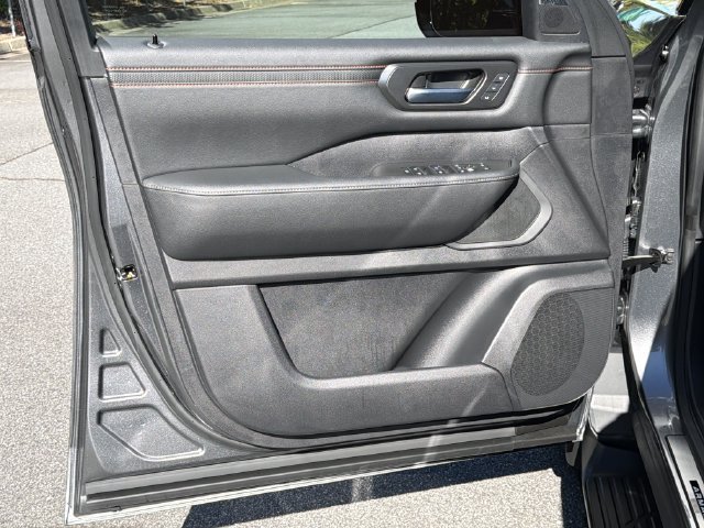 New 2026 Nissan Armada PRO-4X AWD/4WD image 12