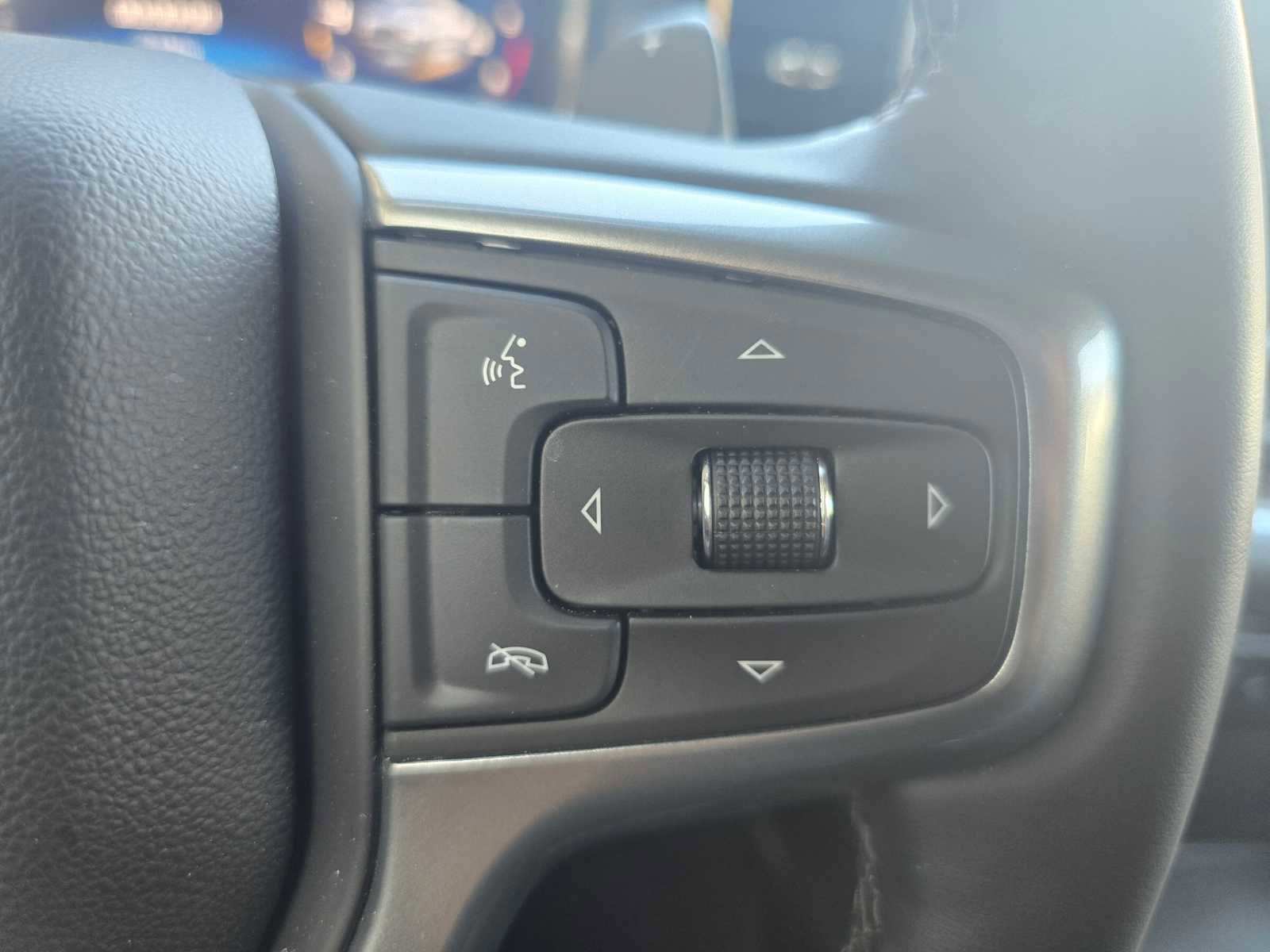 Used 2024 Chevrolet Silverado 1500 LT Trail Boss w/ Convenience Package II image 30