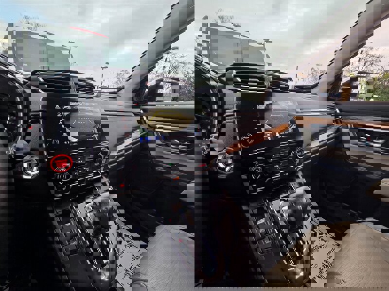 Used 2018 Honda CR-V Touring image 31