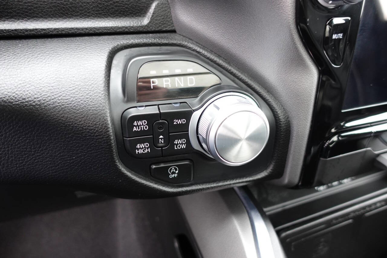 Used 2025 RAM 1500 Laramie w/ Sport Appearance Package AWD/4WD image 48