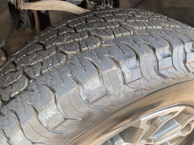 Certified 2025 GMC Sierra 1500 SLT AWD/4WD image 23