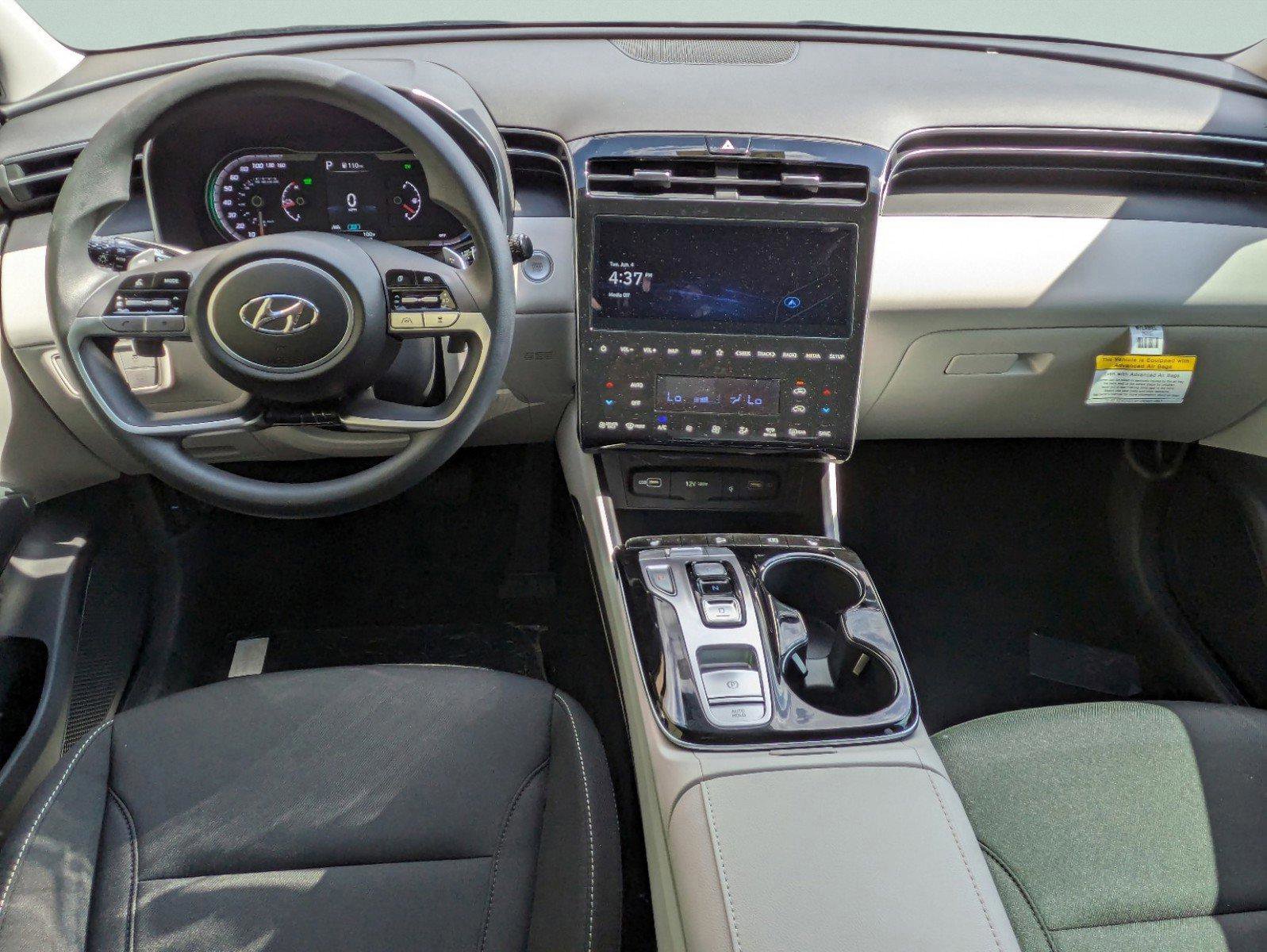 Used 2024 Hyundai Tucson Blue image 11