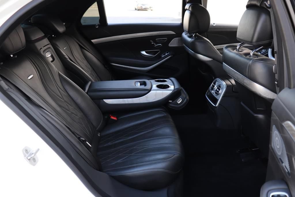 Used 2015 Mercedes-Benz S 63 AMG 4MATIC Sedan image 31