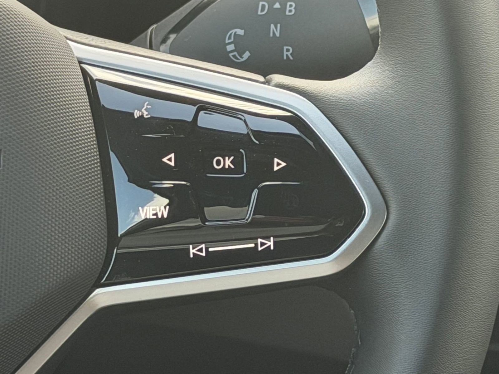 New 2026 Volkswagen ID.4 Pro RWD image 21