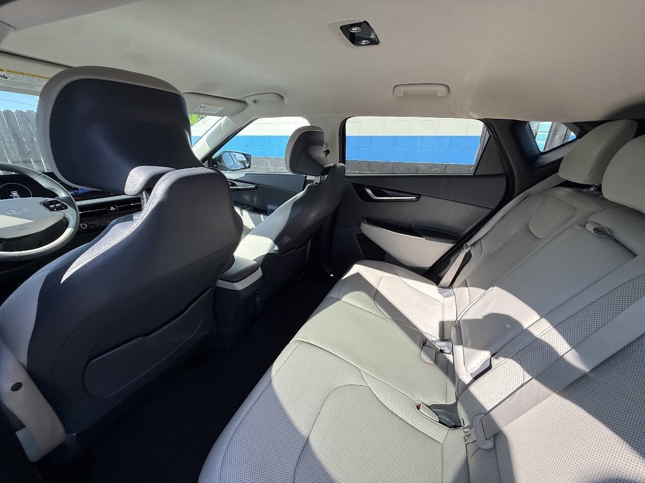 Used 2022 Kia EV6 Wind RWD image 16