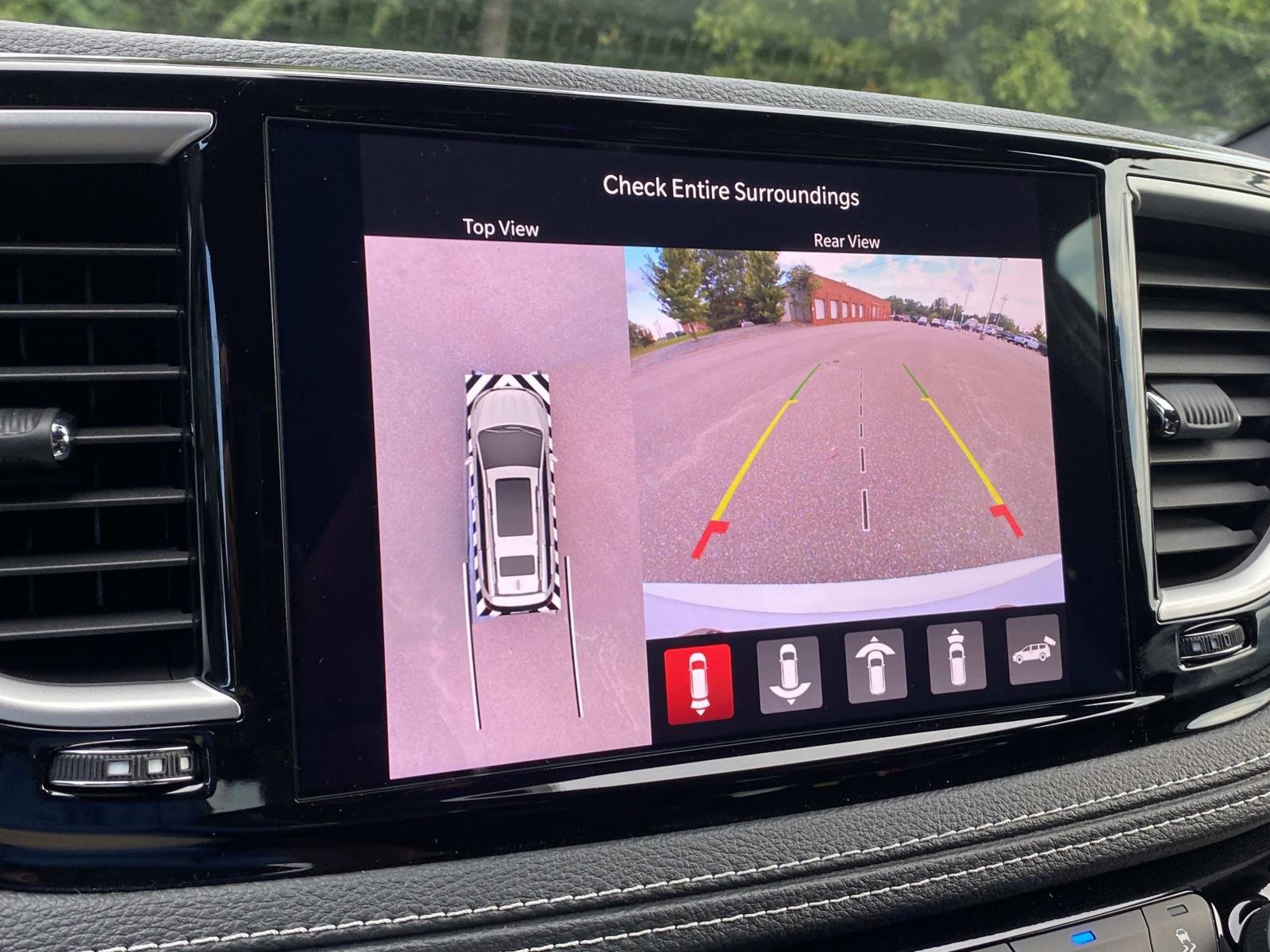 New 2026 Chrysler Pacifica Select image 26