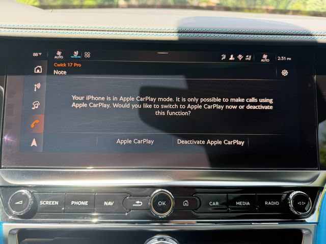 Used 2025 Bentley Flying Spur Plug-In Hybrid AWD/4WD image 34
