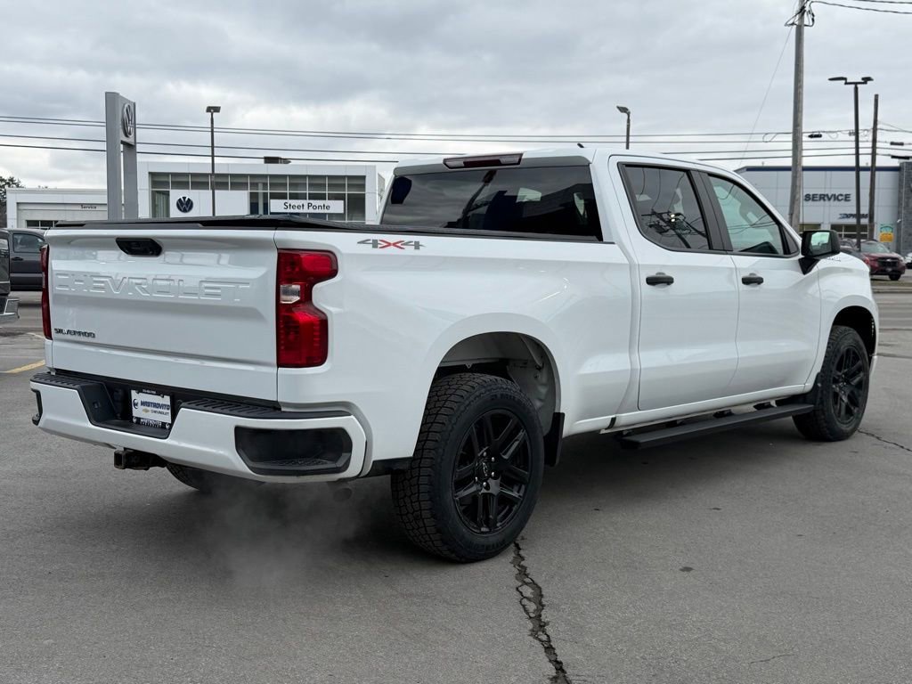 Used 2022 Chevrolet Silverado 1500 Custom AWD/4WD image 7