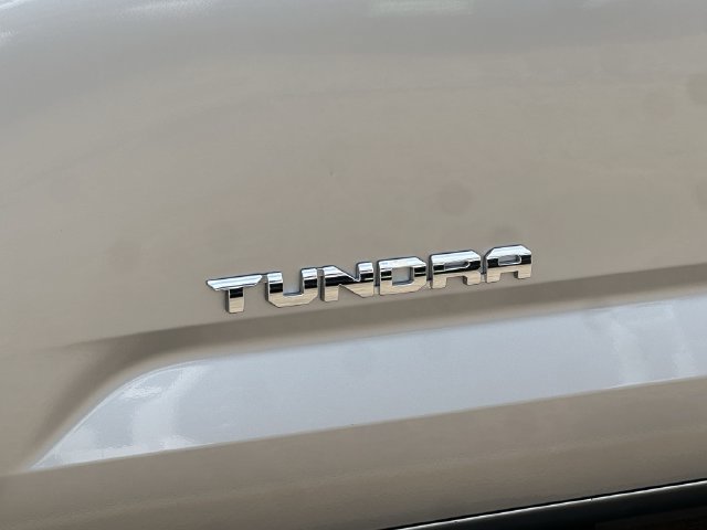 Used 2024 Toyota Tundra SR5 w/ SR5 Premium Package AWD/4WD image 11