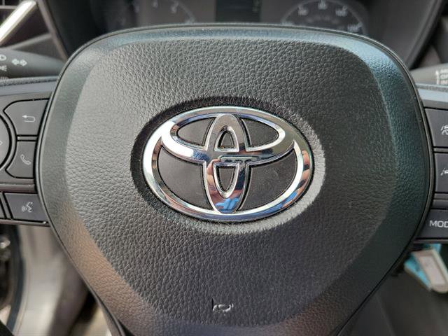 Used 2024 Toyota Corolla LE FWD image 17