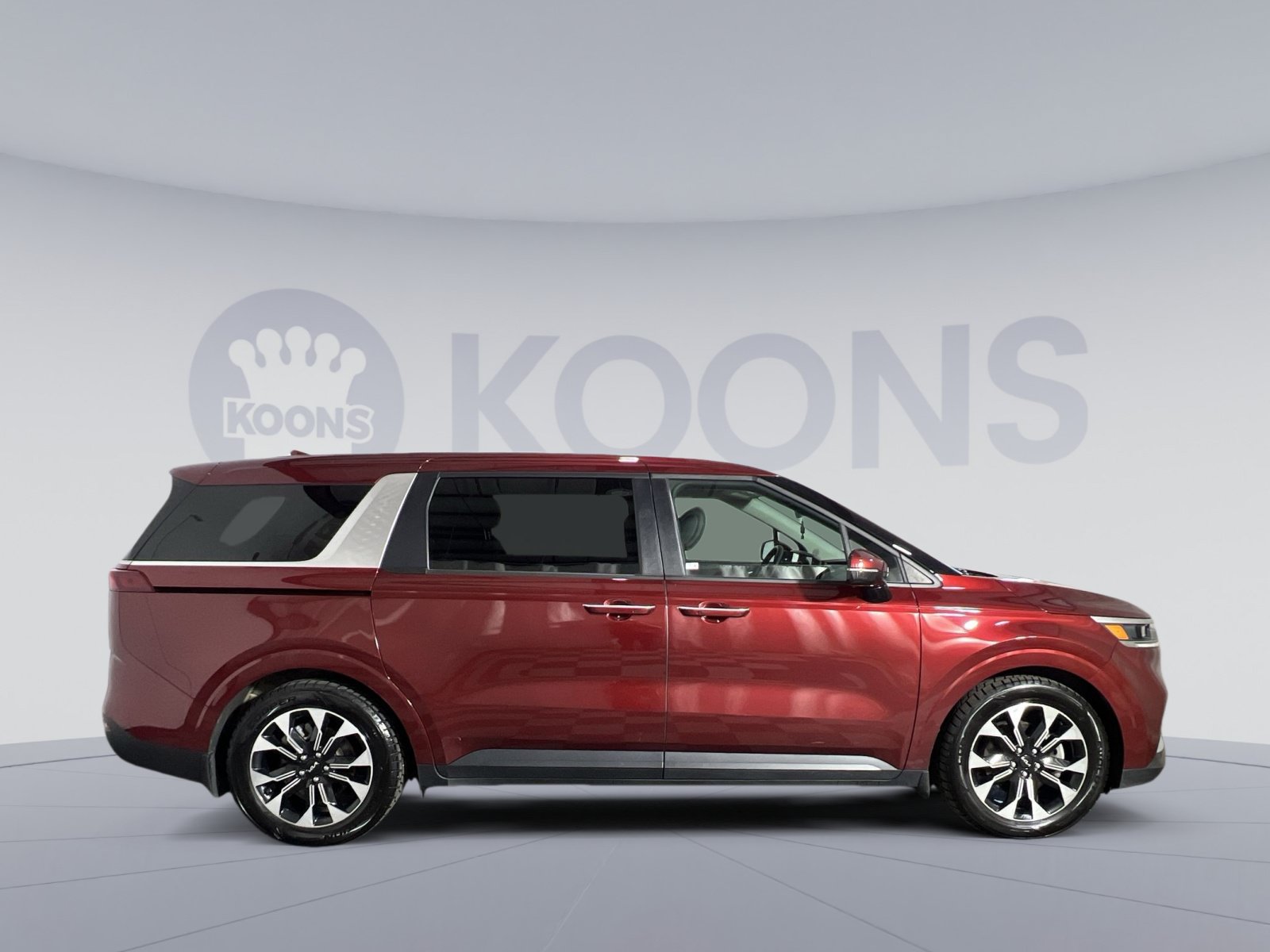 Used 2024 Kia Carnival EX FWD image 8
