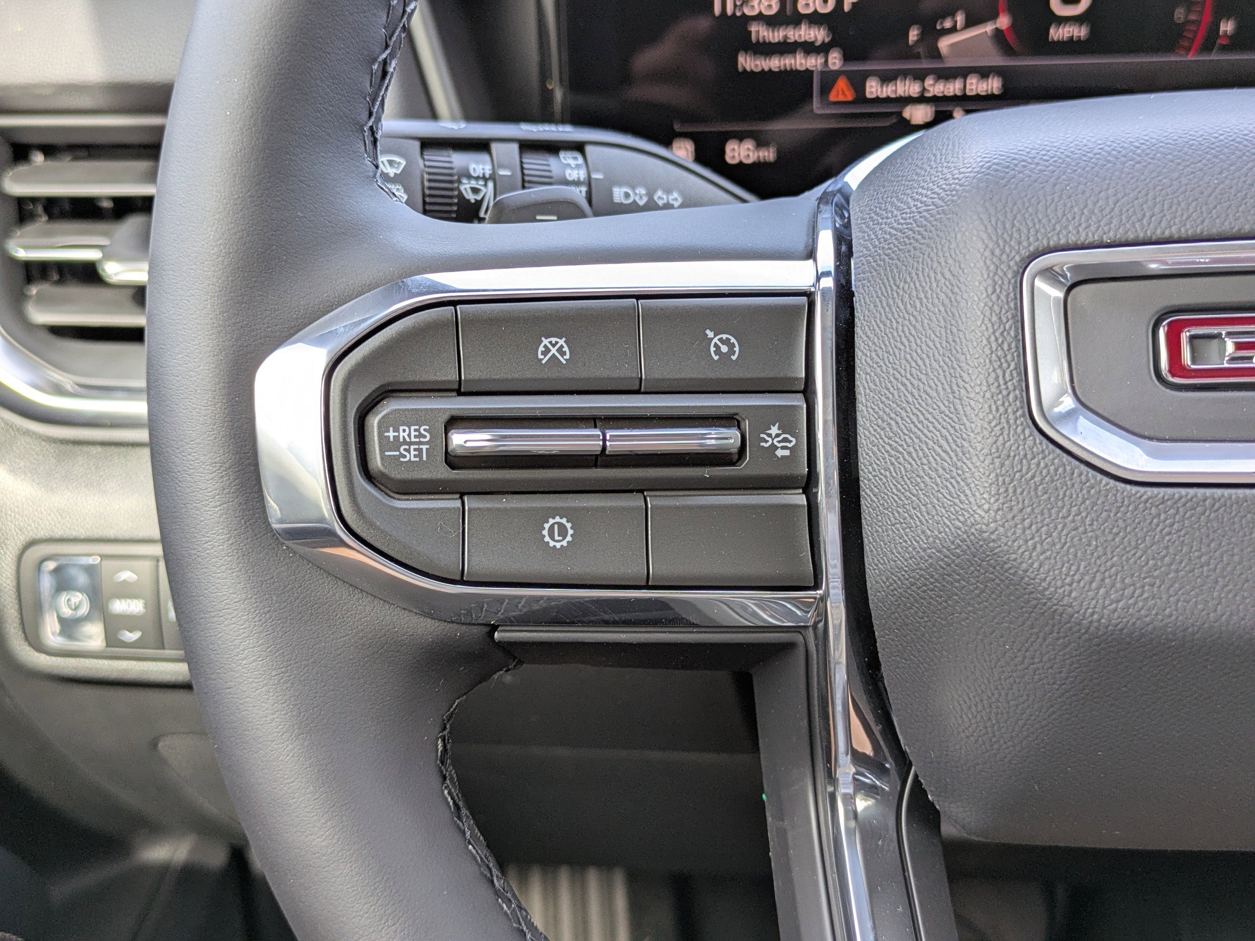 New 2026 GMC Terrain Elevation image 25