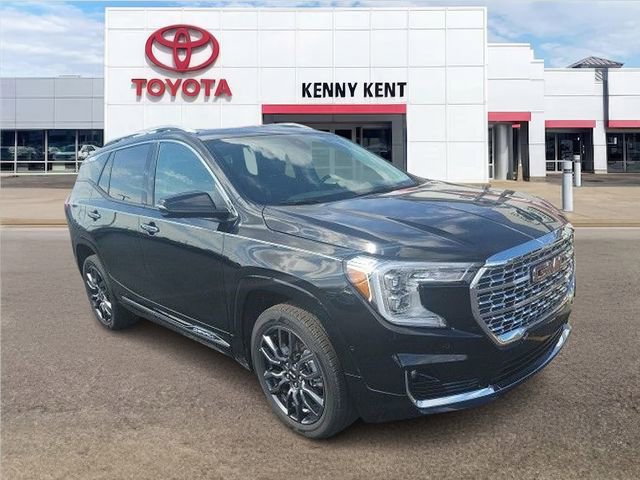 Used 2024 GMC Terrain Denali w/ Black Diamond Edition