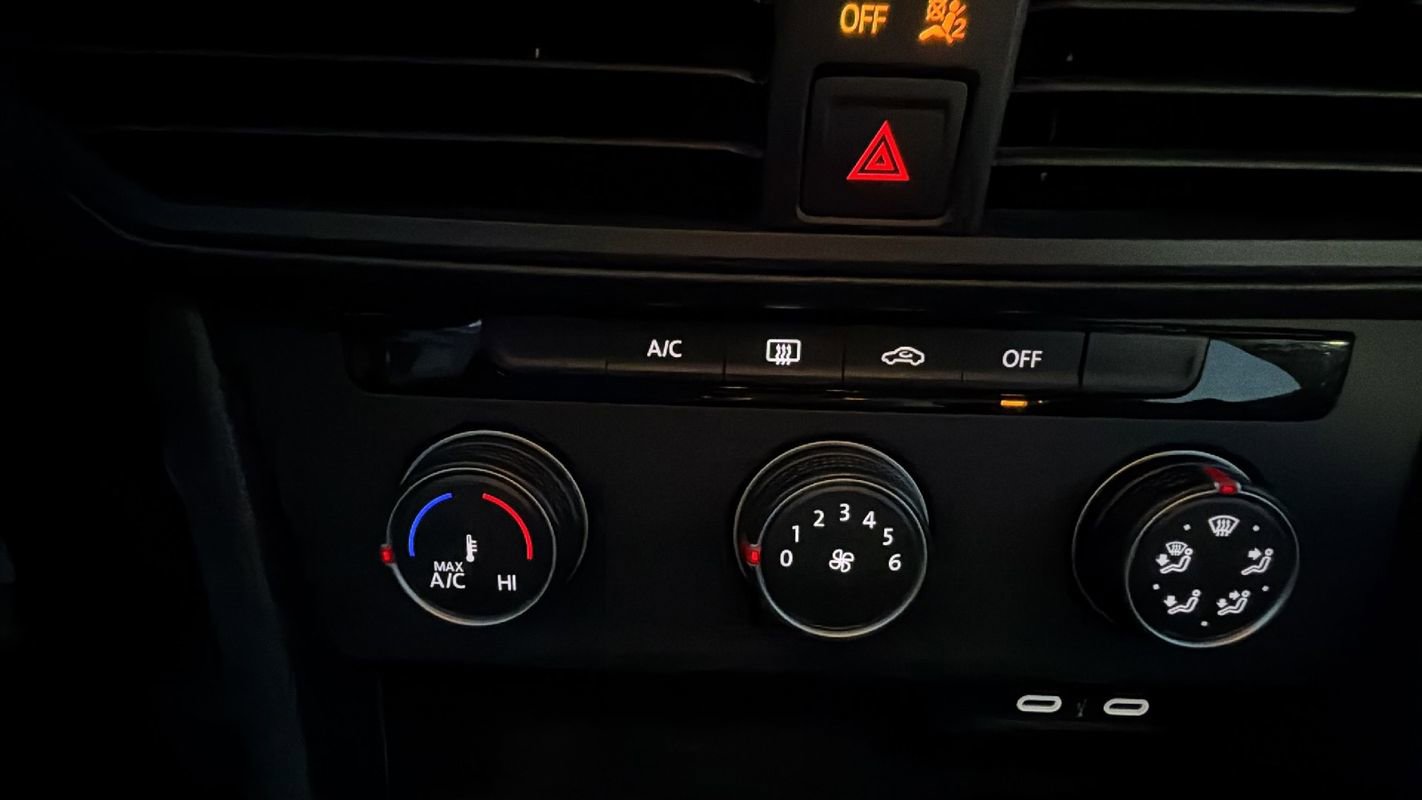 Used 2024 Volkswagen Jetta S image 21