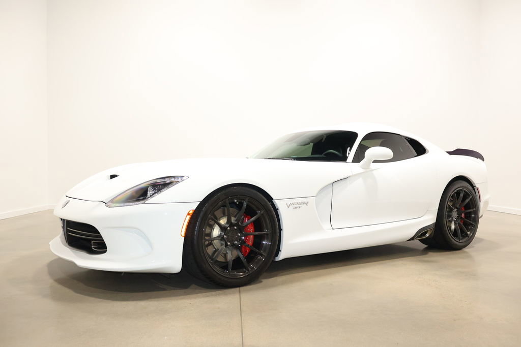 Used 2015 Dodge Viper w/ Quick Order Package 22J GT image 3