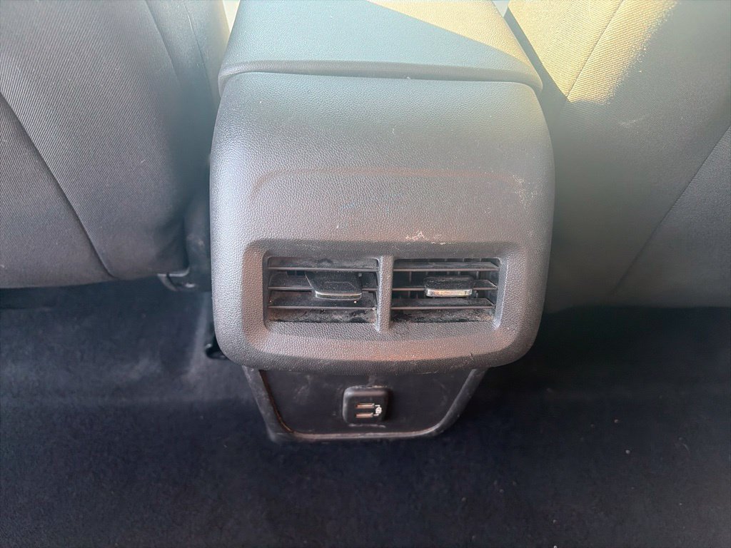 Used 2020 Chevrolet Equinox LT FWD image 13