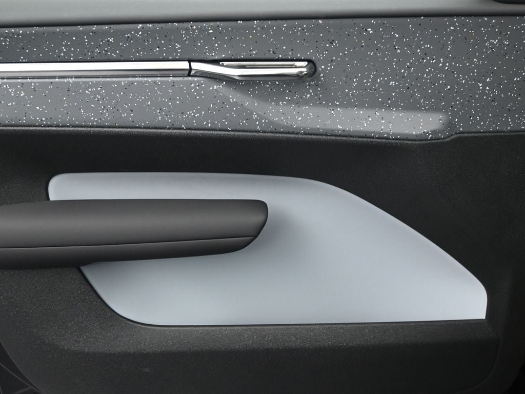 New 2026 Volvo EX30 Ultra AWD/4WD image 10
