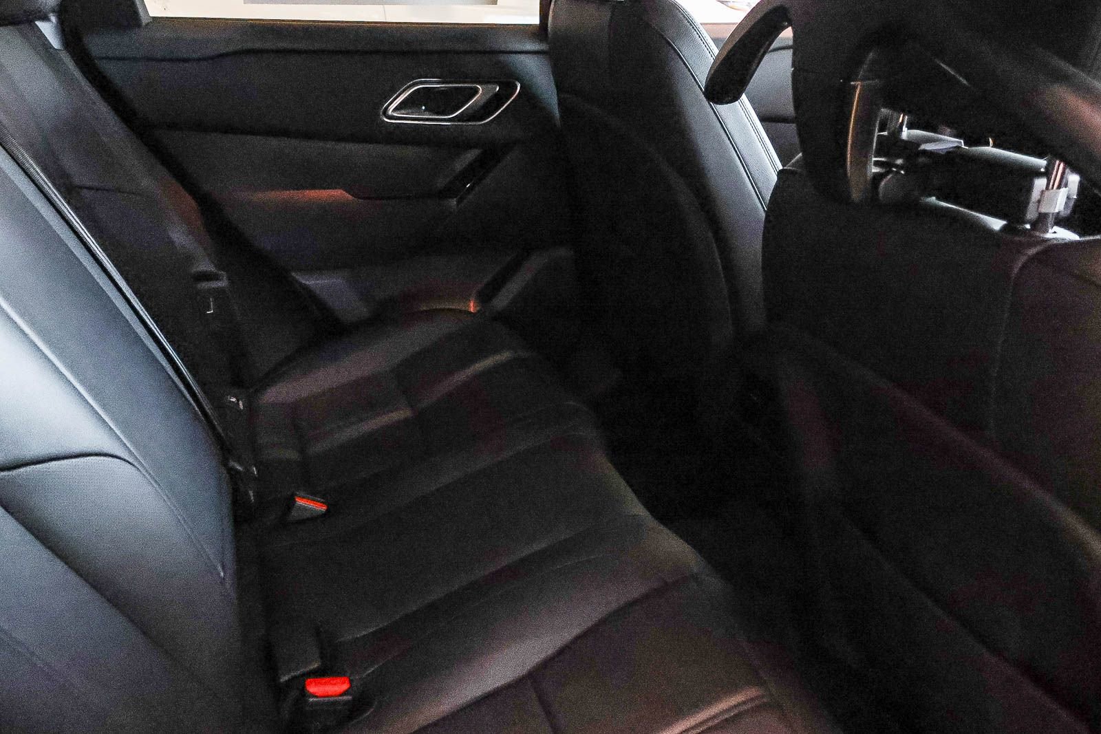 New 2026 Land Rover Range Rover Velar S AWD/4WD image 18