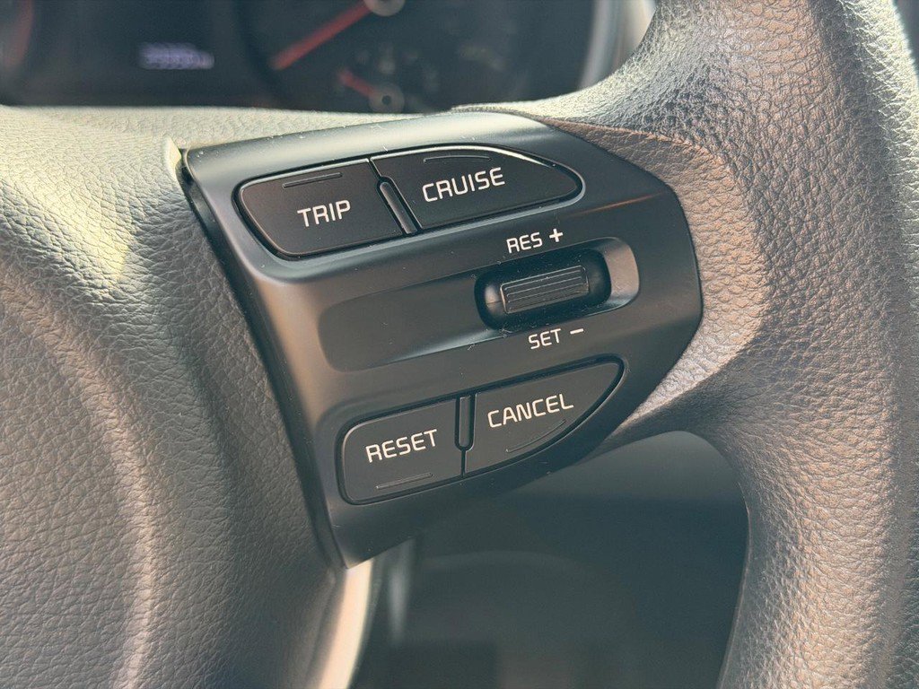 Used 2022 Kia Rio S image 18