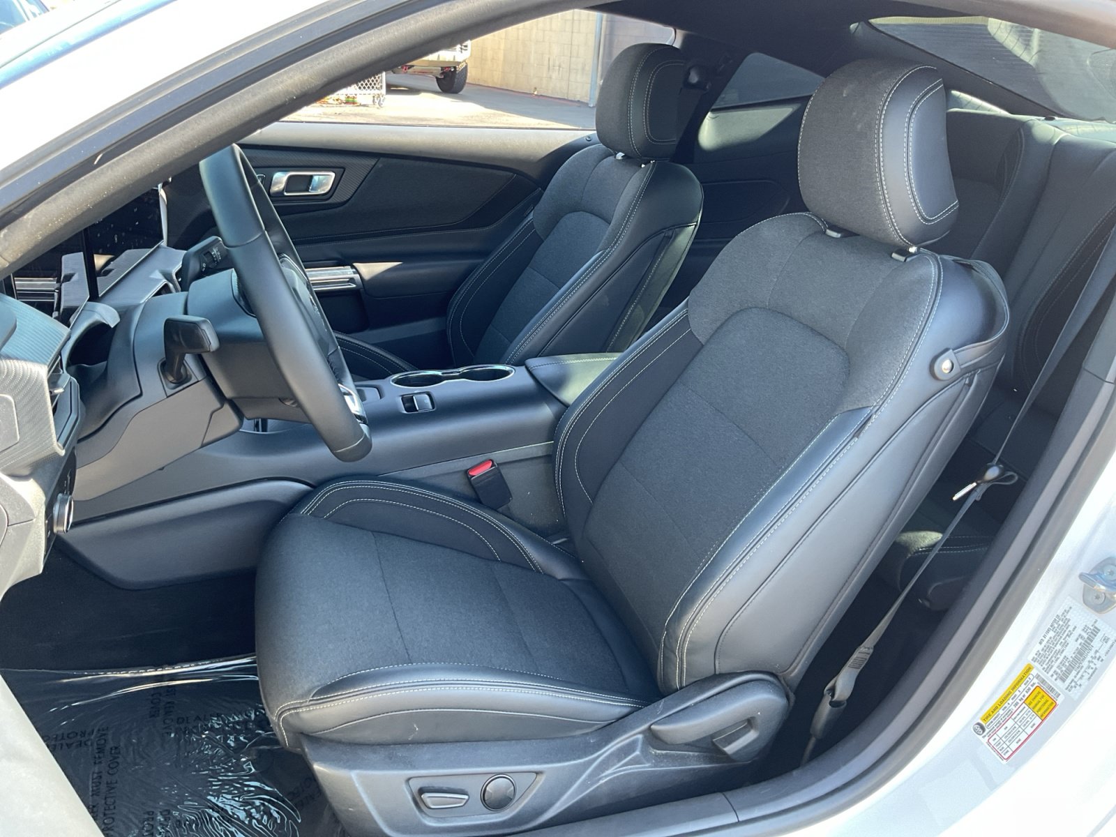 Used 2024 Ford Mustang Coupe RWD image 18