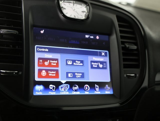 Used 2012 Chrysler 300 S w/ Luxury Group image 7