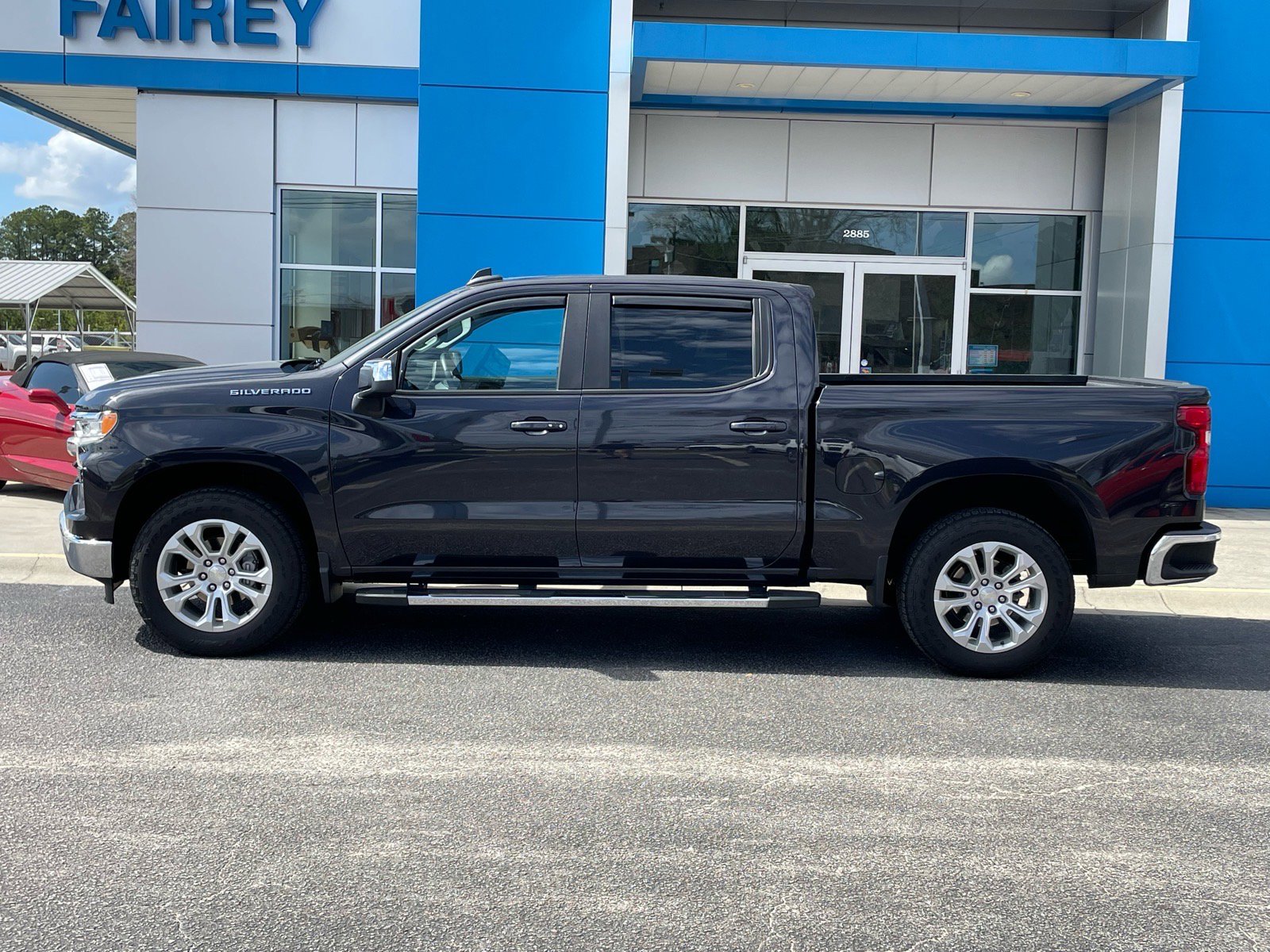 Used 2022 Chevrolet Silverado 1500 LT w/ Protection Package image 2