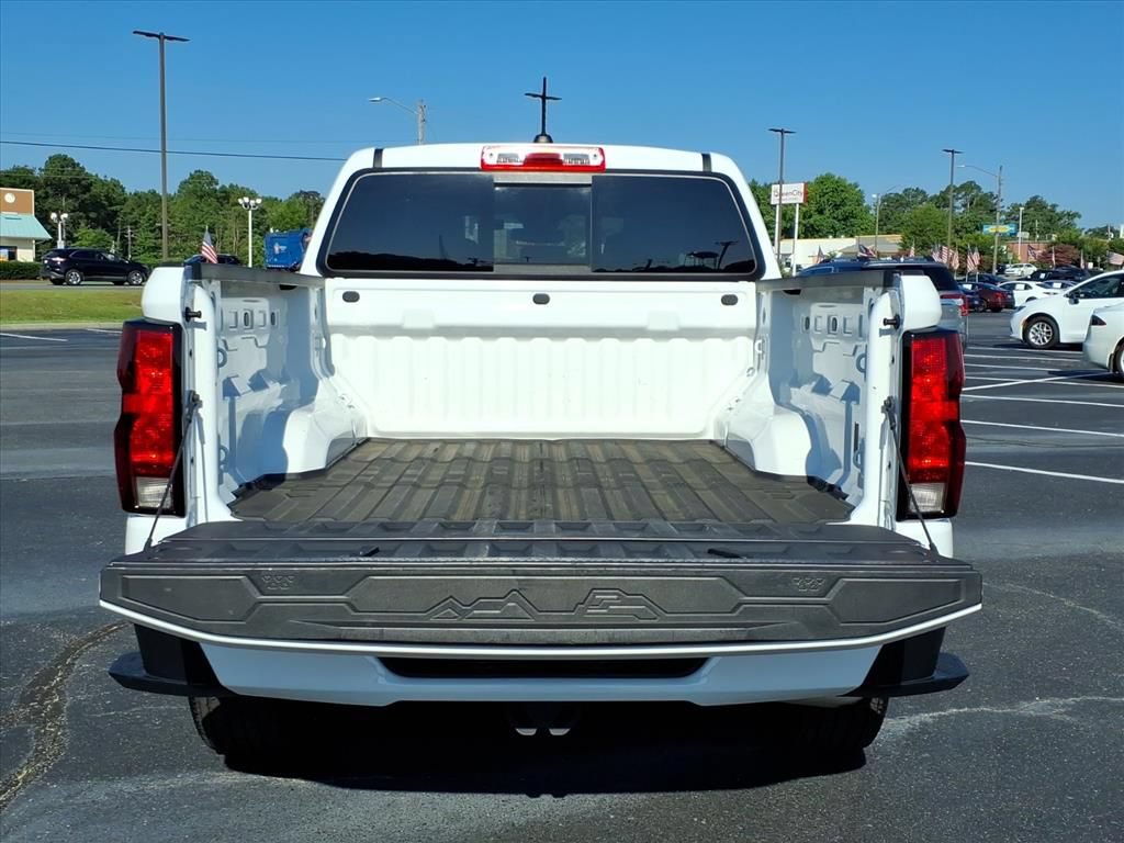Used 2024 Chevrolet Colorado LT w/ LT Convenience Package RWD image 20