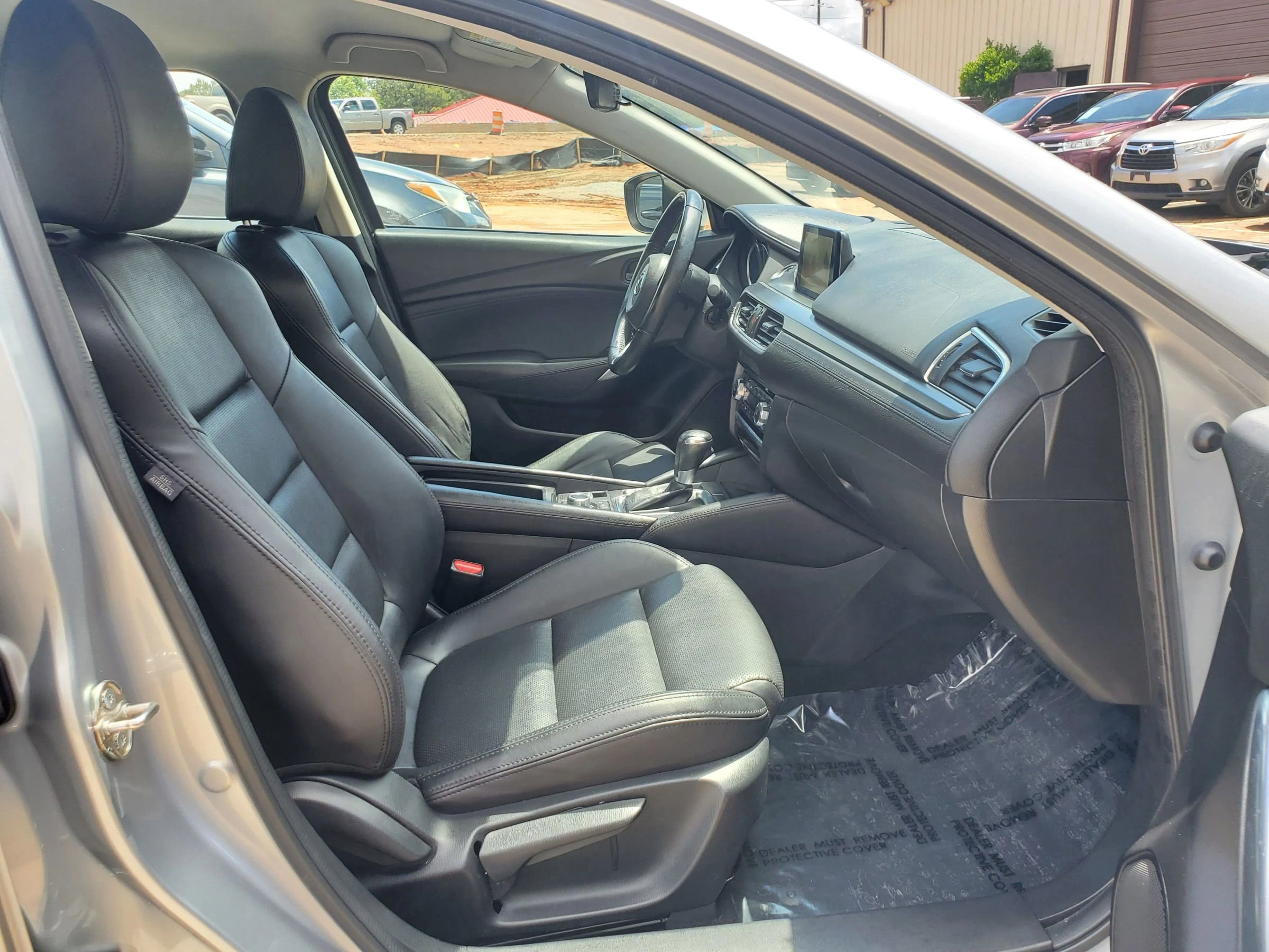 Used 2017 MAZDA MAZDA6 Touring FWD image 4