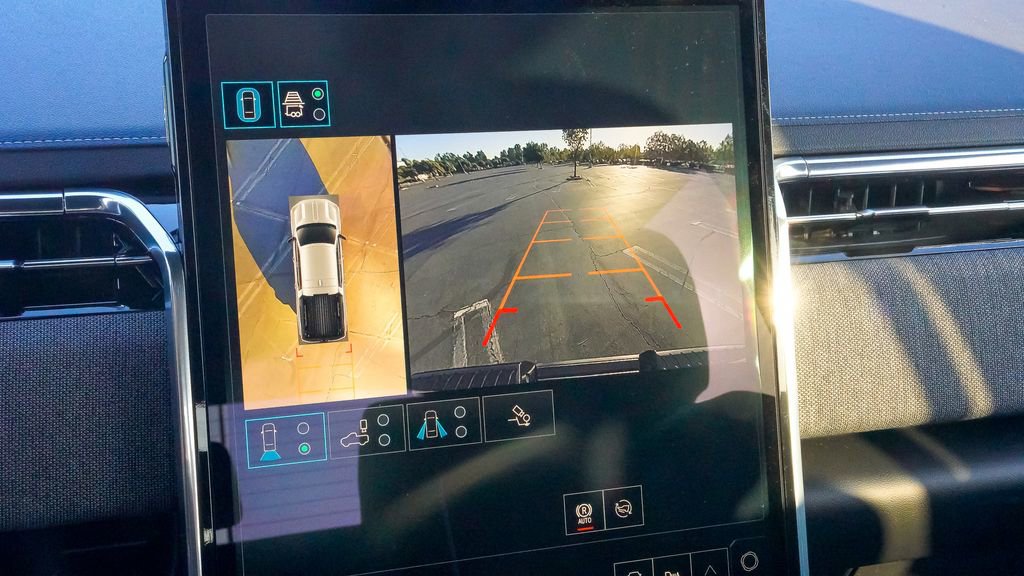 Used 2026 GMC Sierra EV Elevation image 27