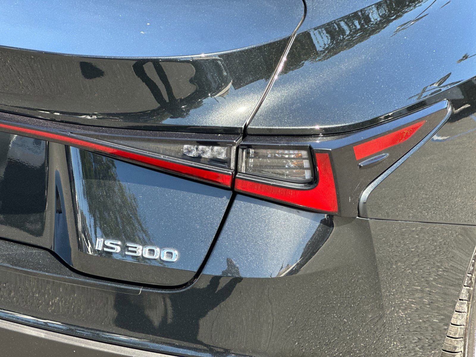 Used 2024 Lexus IS 300 w/ Comfort Package RWD image 32