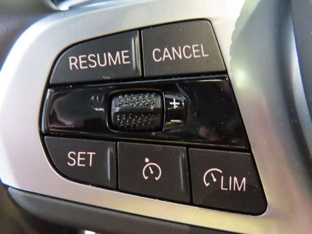 Used 2023 BMW X5 M50i w/ Executive Package image 21