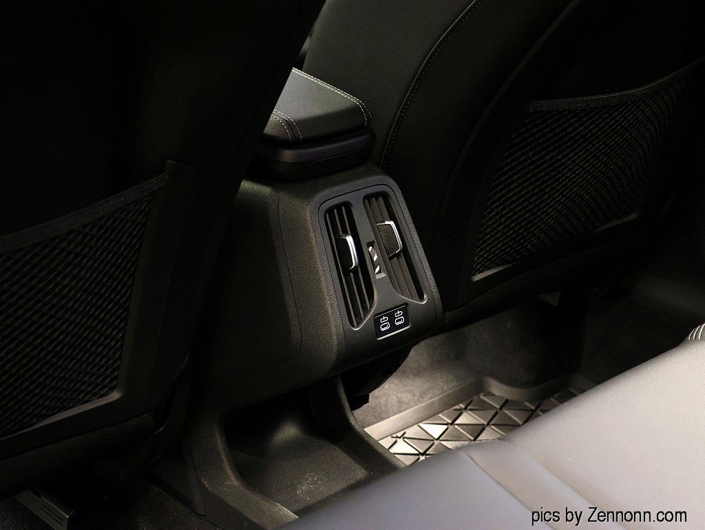 Used 2023 BMW X1 xDrive28i w/ Premium Package AWD/4WD image 14