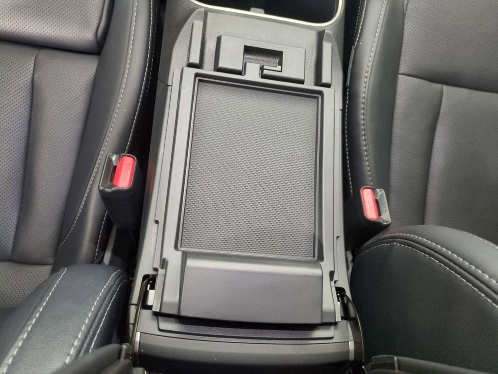 Used 2024 Subaru Outback Limited image 28