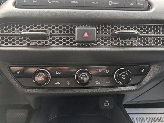 Used 2025 Honda HR-V Sport image 23