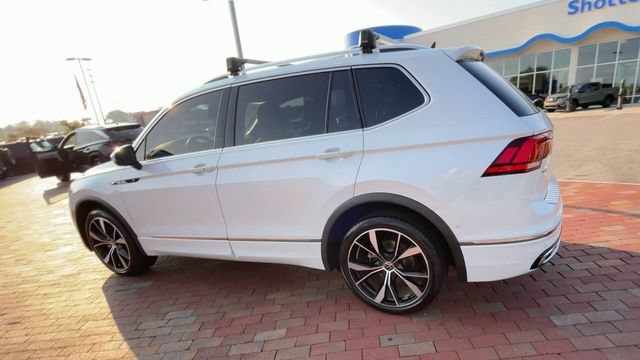 Used 2022 Volkswagen Tiguan SEL R-Line AWD/4WD image 7