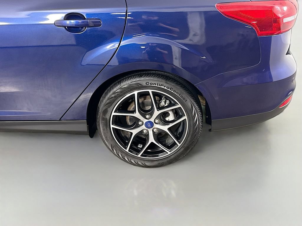 Used 2017 Ford Focus SEL w/ Cold Weather Package image 20